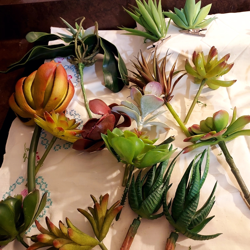 Artificial Succulent Set - Green and Red